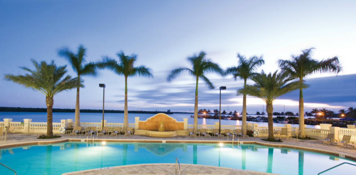 5 Majestic Hotel Pools That You Need To Add To Your Bucket List
