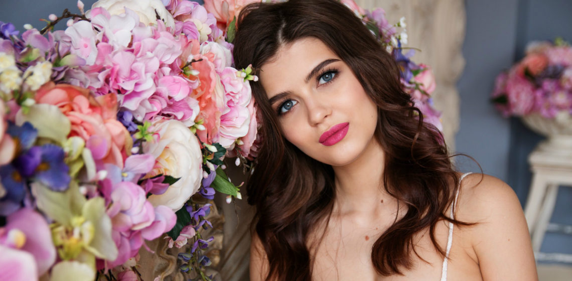 Fabulous Finds - 10 Must-Have Beauty Products for Glowing Dewy Skin