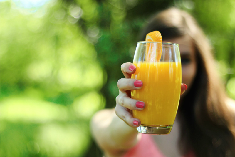 10 Things To Do This Summer To Boost Your Happiness - Eat Healthy Foods