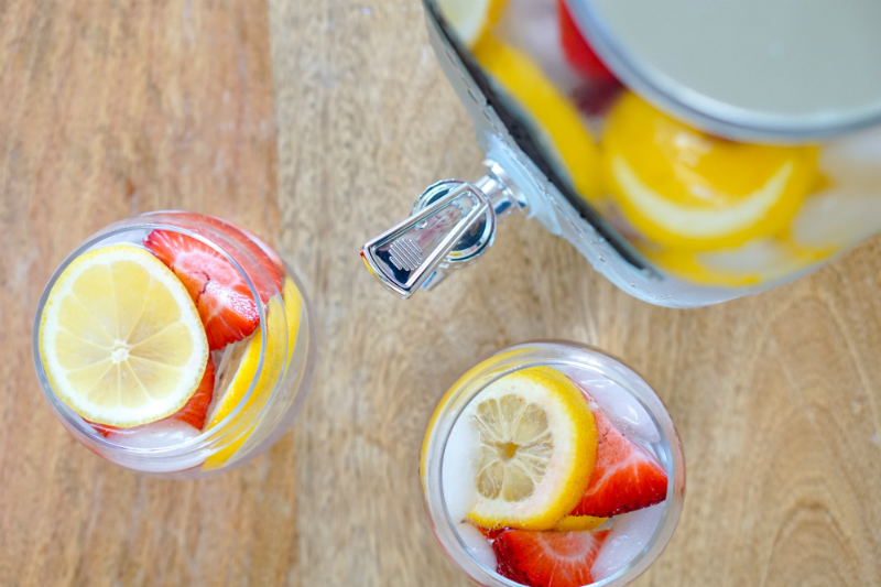 5 Simple Ways To Feel Refreshed and Beautiful This Summer