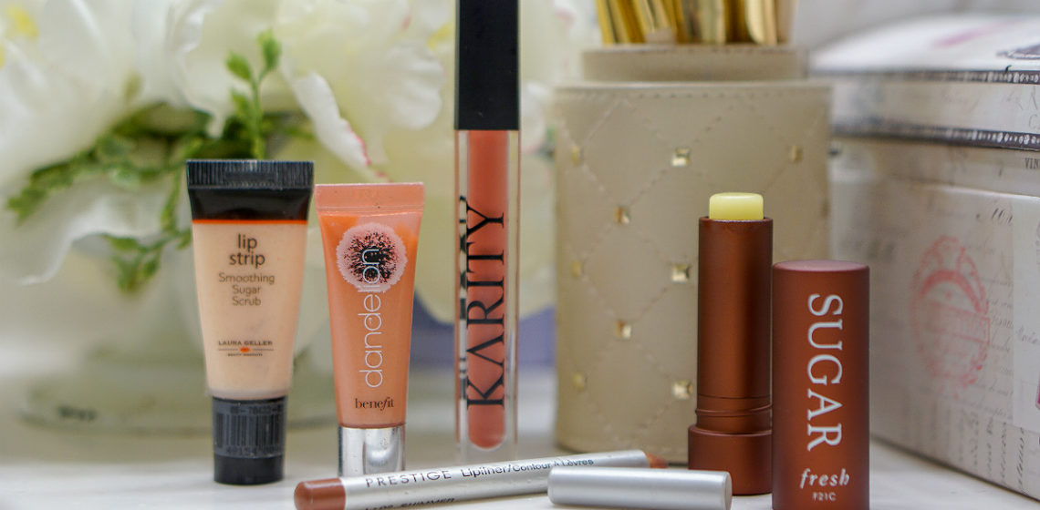Makeup Tutorial - How To Make Your Lips Look Fuller