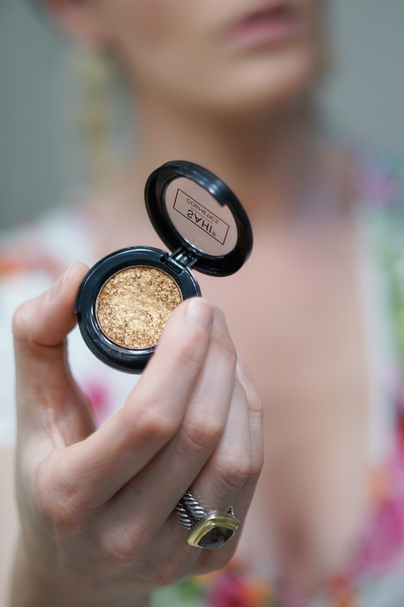 Celebrity Makeup Artists Share The Hottest Summer Beauty Trends and Tips