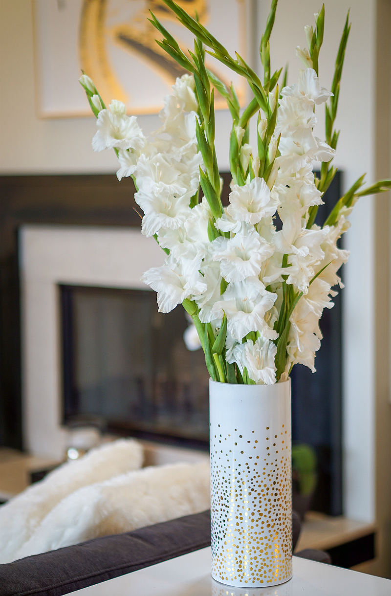 Home Decorating Guide - Simple Ways To Make Your Home Happier and More Inspiring
