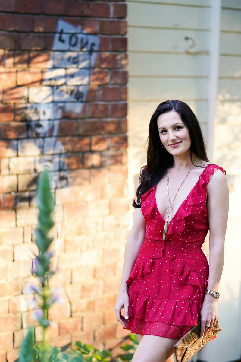 Summer Style Guide - 5 Gorgeous Dresses To Wear on Vacation - Carmel-by-the-Sea