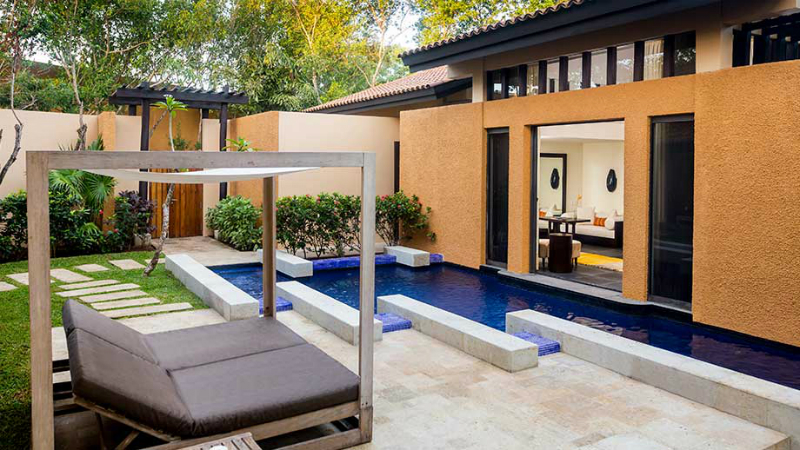 Luxury Labor Day Getaways - Red Savannah Banyon Tree