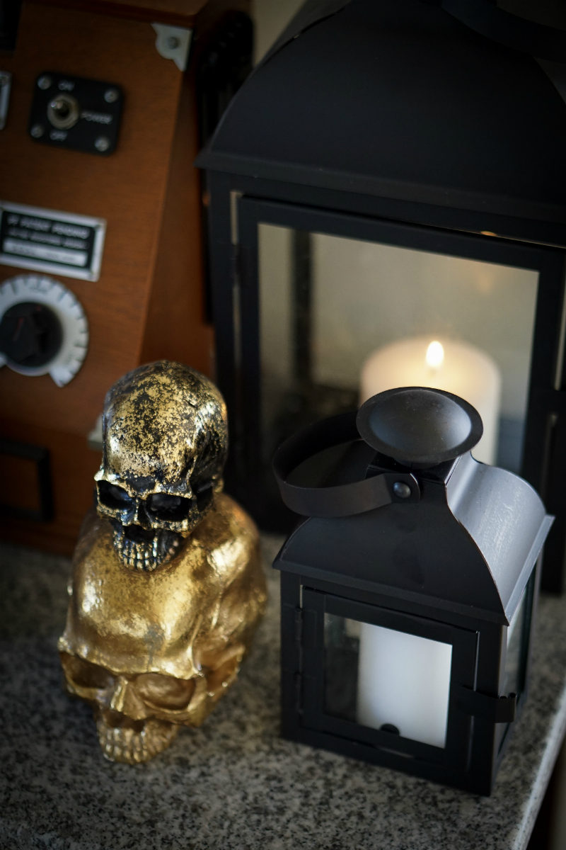 Classy Halloween Decor Ideas