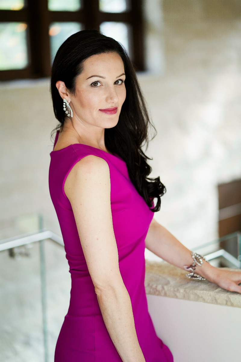 Style Guide - What To Wear To A Gala Event