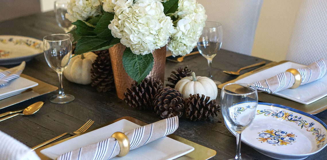 Effortless & Elegant Thanksgiving Tablescape Ideas