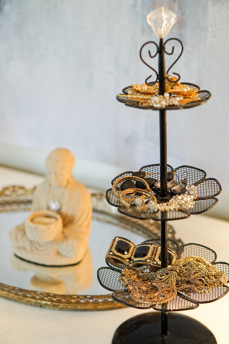The Joyful Guide to Home Organizing - Pretty Ways to Organize Jewelry