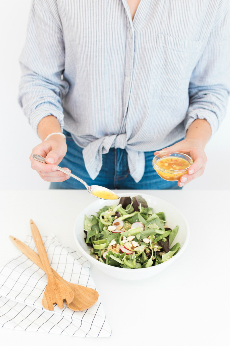 The Detox Diet Guide - Delicious Ways To Cleanse Toxins From Your Body