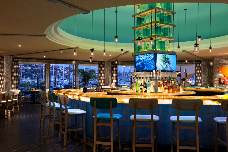 Luxury Hotel Restaurants with Gorgeous Views - Vessel