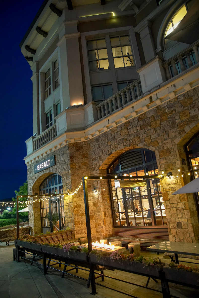 The Dog Lover's Guide to Visiting Downtown Napa